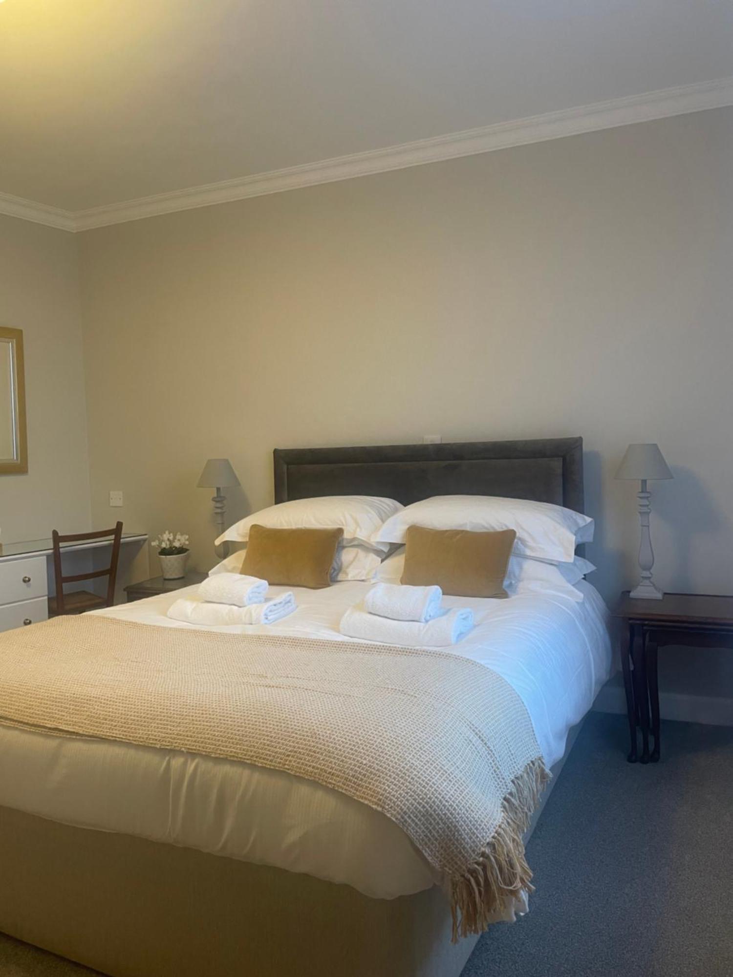 The Garret Hotel Kirkcudbright Dış mekan fotoğraf
